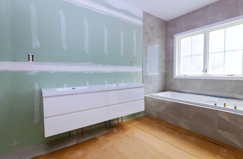 instalaçao de parede de drywall em banheiro alto padrão